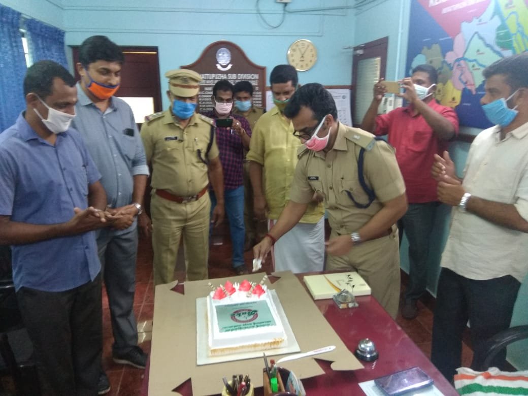 RASHTRADEEPAM,NEWS,KERALA,CINEMA,MALAYALAM,POLITICS,MEDIA,WEBSITE,ONLINE,PASSED AWAY,DAILY,KERALAM, GOVERMENT,FOOD,SPORTS,POLICE,COURT,MLA,DEATH,GULF,SOUDHY,RIYAD,AMERICA,CHAINA,KARNADAKA,TAMILNADU,INDIA,ACCIDENT,PHOTOS,HEALTH,HOSPITAL,FRUITS,MINISTER,CHIEF MINISTER,PRIME MINISTER,MP,PARLIMENT,CPM,CPI,MUSLIM LEAUGE,KERALA CONGRESS, BJP, RSS,POPULAR FRONT,DYFI,YOUTH CONGRESS,YOUTH LEAUGE,DOCTORS,NURSE,MEDICAL TEAM,FIRE FORCE, LOCK DOWN,COVID 19,CORONA,TREATMENT,BREAK THE CHAIN,